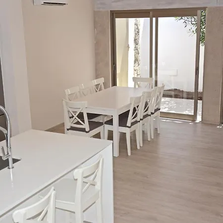 Awesome In With Kitchen
