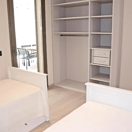 Awesome In With Kitchen